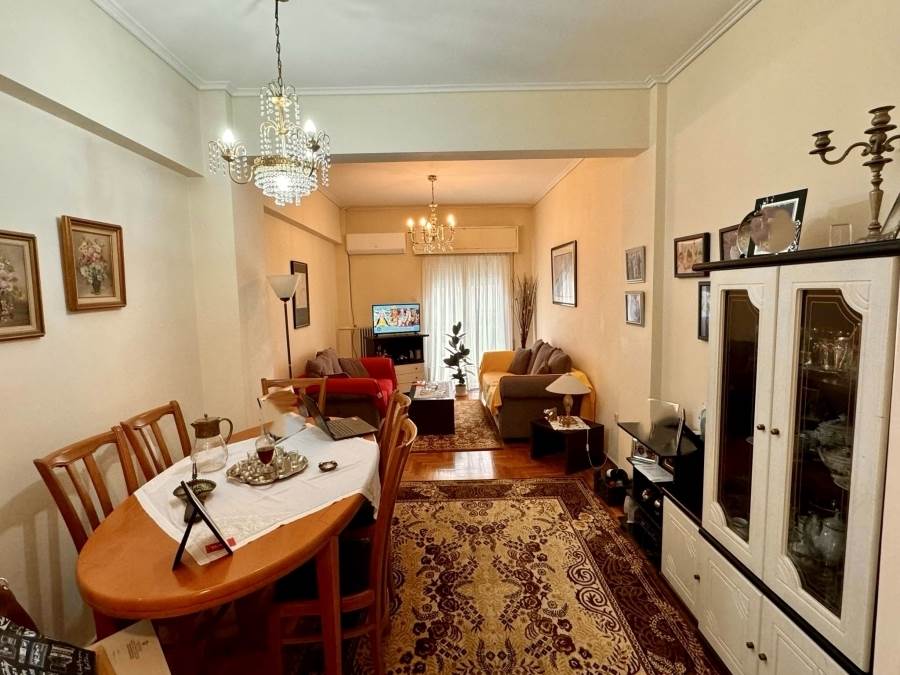 (For Sale) Residential Apartment || Piraias/Piraeus - 85 Sq.m, 3 Bedrooms, 250.000€ 